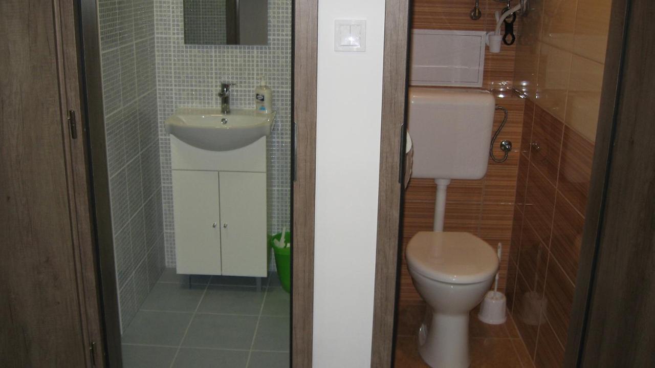 Apartamento Hz Apartman Miskolc Exterior foto
