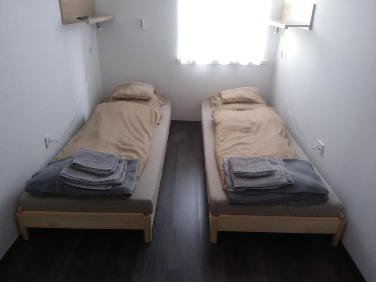 Apartamento Hz Apartman Miskolc Exterior foto